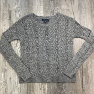 Aeropostale Sweater Cable Knit Gray Crew Neck Womens Medium